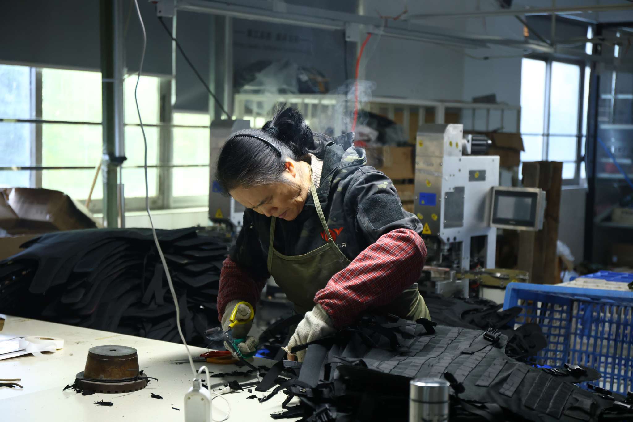 yakeda worker
